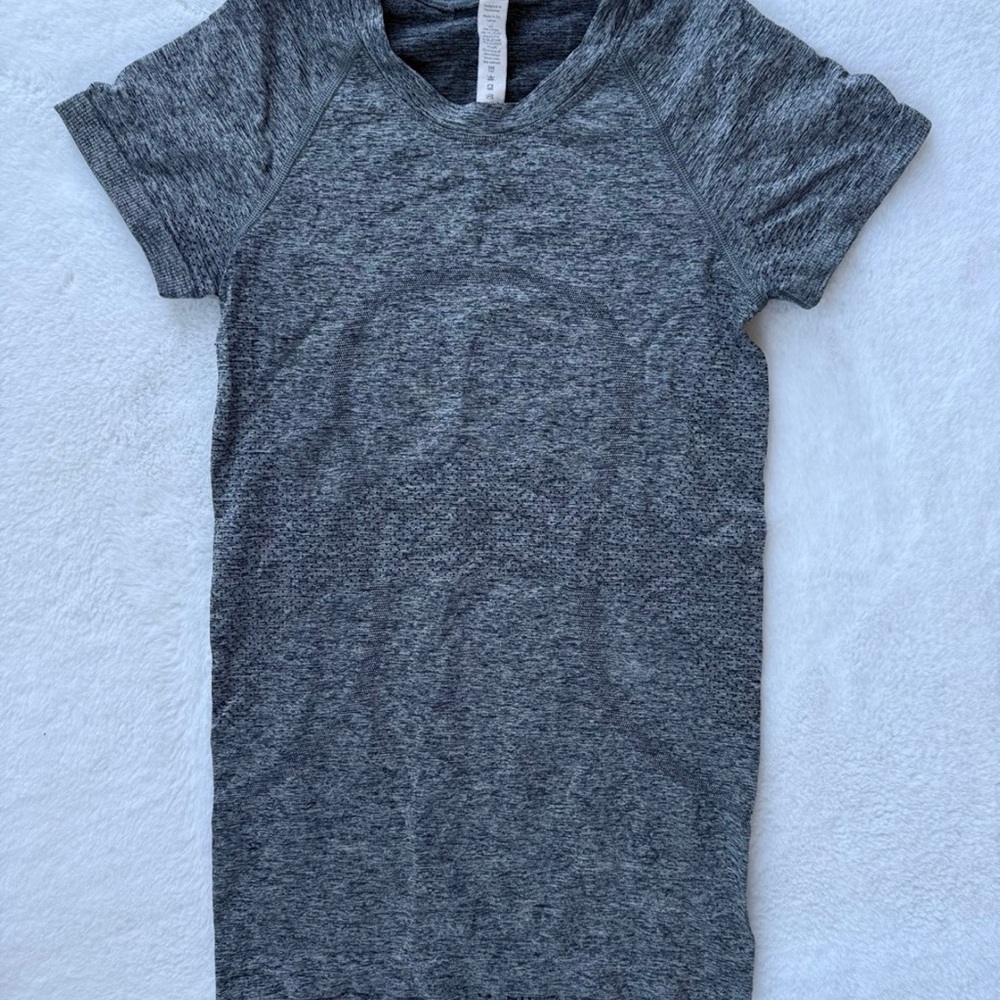 Lululemon Swiftly Tech New York Shirt